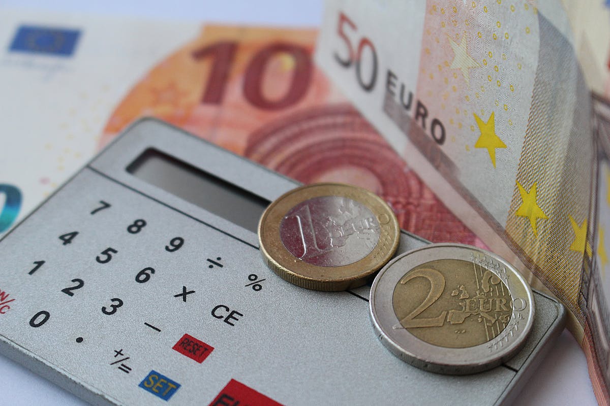 Izmir hotel prices budget planning guide