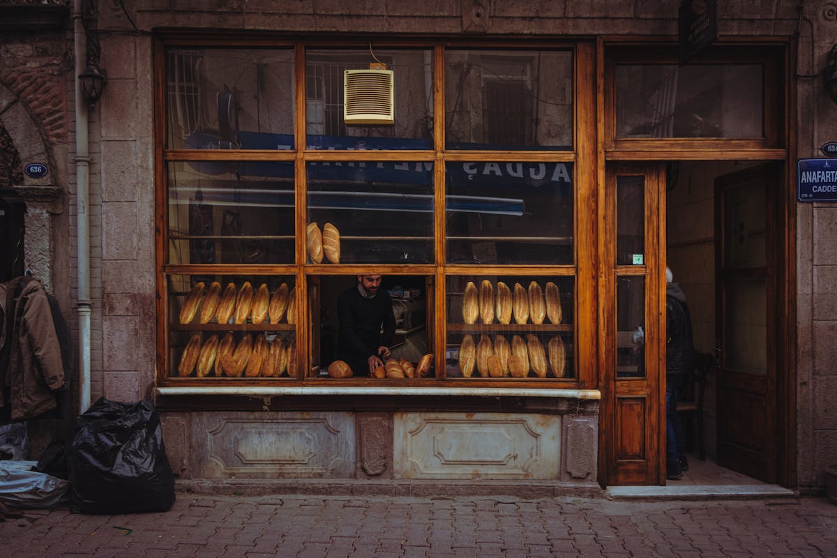 Izmir street food - boyoz, gevrek and kumru