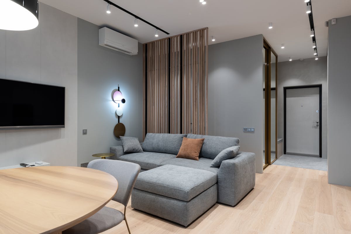Otel mi Airbnb mi